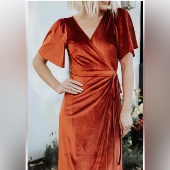 Baltic Born Meghan Velvet Maxi Dress in Rust - Size Large - Picture 10 of 14